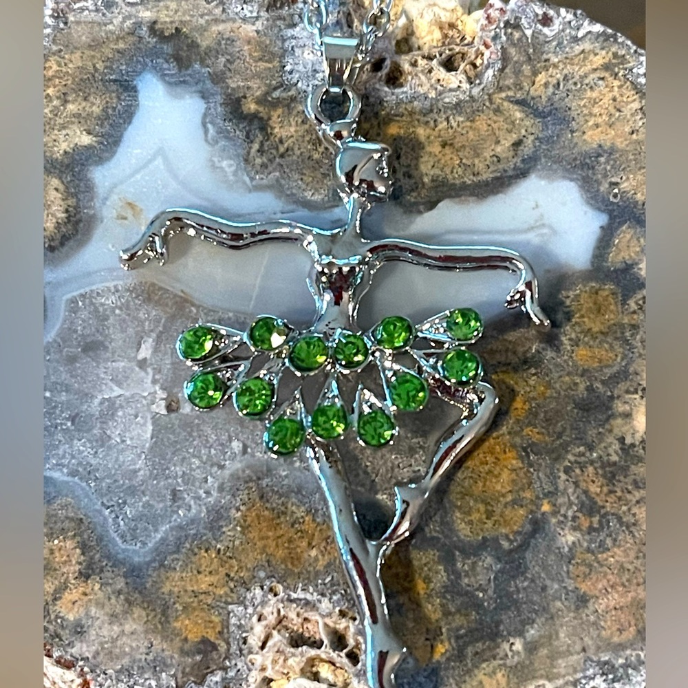 Ballet Dancer, Dancing Emerald Color Gemstones Necklace Silver Plated Ballerina - Picture 4 of 12